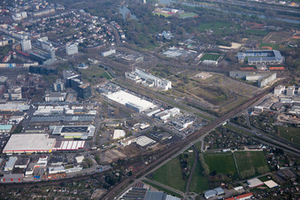 Vue aérienne de Technoseum sur Wilhem-Varnholt-Allee à le quartier Oststadt in Mannheim dans le département Bade-Wurtemberg, Allemagne