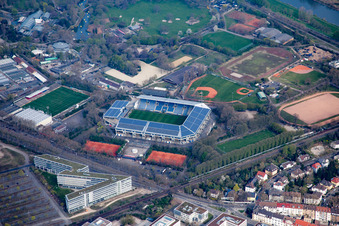 Vue aérienne de Luisenpark, stade Carl Benz à le quartier Oststadt in Mannheim dans le département Bade-Wurtemberg, Allemagne