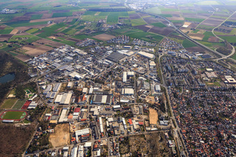 Vue aérienne de Zone industrielle Nord avec Picnic Fulfillment Center Viernheim et Robert Wolk Metallbau GmbH à Viernheim dans le département Hesse, Allemagne