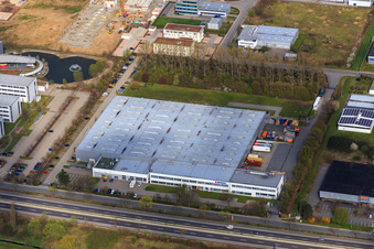 Vue aérienne de Zone industrielle Suzuki-Allee avec SUZUKI DEUTSCHLAND GMBH à Bensheim dans le département Hesse, Allemagne