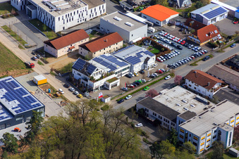 Photographie aérienne de Autohaus Alsbach Bayram GmbH - Alsbach-Hähnlein à le quartier Sandwiese in Alsbach-Hähnlein dans le département Hesse, Allemagne