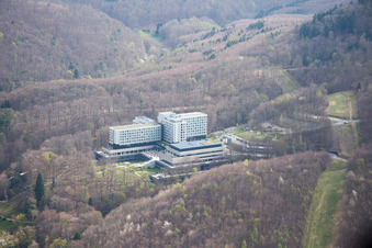 Vue aérienne de Lufthansa Seeheim GmbH à Seeheim-Jugenheim dans le département Hesse, Allemagne