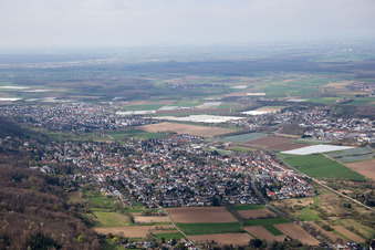 Quartier Jugenheim an der Bergstrasse in Seeheim-Jugenheim dans le département Hesse, Allemagne vue d'en haut