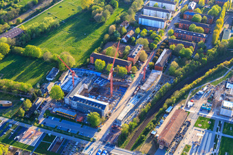 Vue aérienne de Chantier de la Eutzinger Straße au Philosophengarten à Landau in der Pfalz dans le département Rhénanie-Palatinat, Allemagne