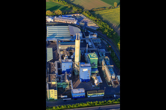 Vue aérienne de HIM GmbH (SAV) à Biebesheim am Rhein dans le département Hesse, Allemagne