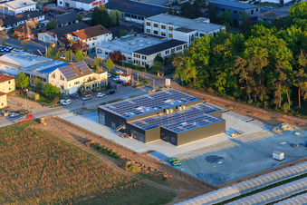 Autohaus Alsbach Bayram GmbH - Alsbach-Hähnlein à le quartier Sandwiese in Alsbach-Hähnlein dans le département Hesse, Allemagne hors des airs
