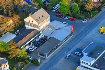 Vue aérienne de Rue Sandwiesen à le quartier Sandwiese in Alsbach-Hähnlein dans le département Hesse, Allemagne
