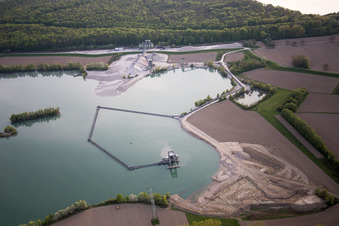 Vue aérienne de Hagenbach dans le département Rhénanie-Palatinat, Allemagne