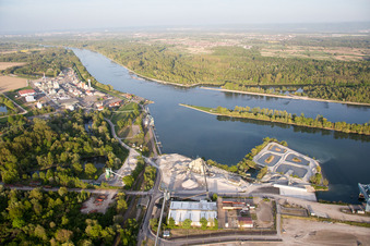 Enregistrement par drone de Lauterbourg dans le département Bas Rhin, France