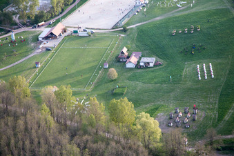 Neewiller-près-Lauterbourg dans le département Bas Rhin, France depuis l'avion