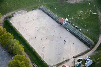 Vue aérienne de Neewiller-près-Lauterbourg dans le département Bas Rhin, France