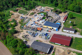 Enregistrement par drone de Palatinum aménagement paysager et conception de jardins à Hagenbach dans le département Rhénanie-Palatinat, Allemagne