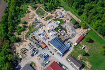 Enregistrement par drone de Palatinum aménagement paysager et conception de jardins à Hagenbach dans le département Rhénanie-Palatinat, Allemagne