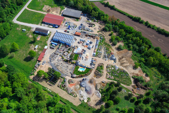 Palatinum aménagement paysager et conception de jardins à Hagenbach dans le département Rhénanie-Palatinat, Allemagne vu d'un drone