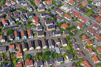 Vue aérienne de Zeppelinstraße x Berwartsteinstr à Hagenbach dans le département Rhénanie-Palatinat, Allemagne