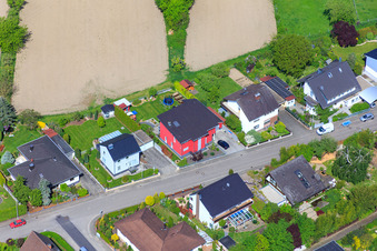 Bague Konrad Adenauer à Hagenbach dans le département Rhénanie-Palatinat, Allemagne d'un drone