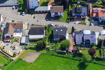 Bague Konrad Adenauer à Hagenbach dans le département Rhénanie-Palatinat, Allemagne vu d'un drone