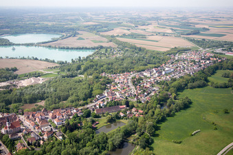 Vue aérienne de Lauterbourg dans le département Bas Rhin, France
