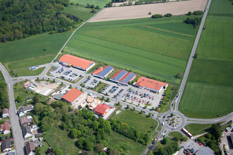 Quartier Neulauterburg in Berg dans le département Rhénanie-Palatinat, Allemagne hors des airs