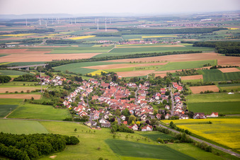 Vue aérienne de Quartier Vasbühl in Werneck dans le département Bavière, Allemagne