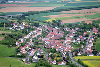 Vue aérienne de Quartier Stettbach in Werneck dans le département Bavière, Allemagne