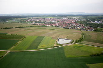 Vue aérienne de Volkach dans le département Bavière, Allemagne