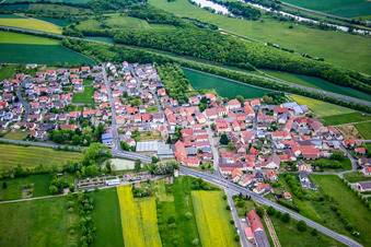 Vue aérienne de Quartier Weyer in Gochsheim dans le département Bavière, Allemagne