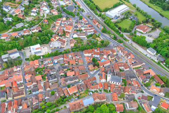 Vue aérienne de Bachstr à Schonungen dans le département Bavière, Allemagne