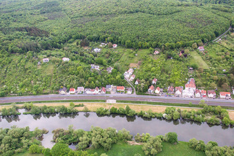 Vue aérienne de Steinbergstr à le quartier Mainberg in Schonungen dans le département Bavière, Allemagne