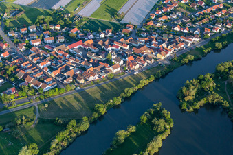 Vue aérienne de Quartier Hirschfeld in Röthlein dans le département Bavière, Allemagne