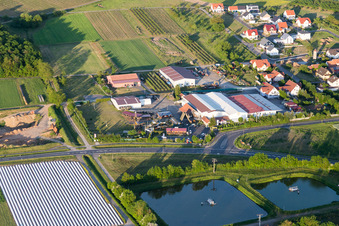 Vue aérienne de Ensemble de bâtiments du Musée d'histoire militaire et contemporaine (e. V.) à Stammheim à le quartier Stammheim in Kolitzheim dans le département Bavière, Allemagne