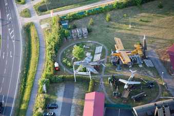 Musée militaire à le quartier Stammheim in Kolitzheim dans le département Bavière, Allemagne depuis l'avion
