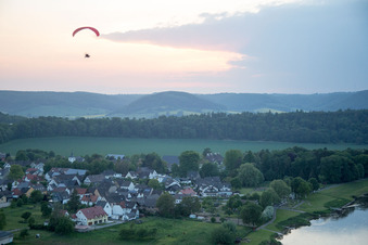 Vue aérienne de Quartier Wehrden in Beverungen dans le département Rhénanie du Nord-Westphalie, Allemagne