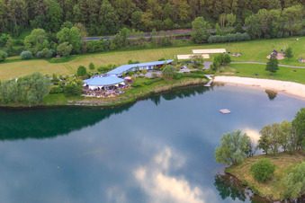 Vue aérienne de Débris flottants Höxter à Höxter dans le département Rhénanie du Nord-Westphalie, Allemagne