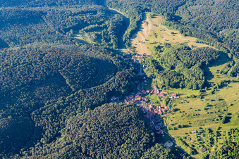 Quartier Blankenborn in Bad Bergzabern dans le département Rhénanie-Palatinat, Allemagne d'en haut