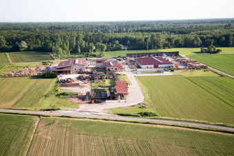 Vue oblique de Niederrœdern dans le département Bas Rhin, France