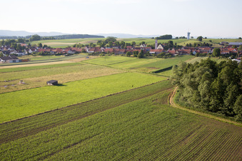 Vue aérienne de Oberrœdern dans le département Bas Rhin, France