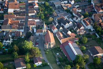Quartier Ingenheim in Billigheim-Ingenheim dans le département Rhénanie-Palatinat, Allemagne vue du ciel
