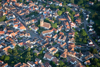 Quartier Billigheim in Billigheim-Ingenheim dans le département Rhénanie-Palatinat, Allemagne vue d'en haut