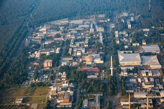 Campus Nord du KIT à le quartier Leopoldshafen in Eggenstein-Leopoldshafen dans le département Bade-Wurtemberg, Allemagne hors des airs