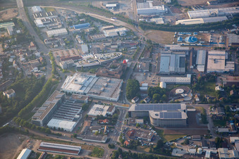Vue aérienne de SEW EURODRIVE à Bruchsal dans le département Bade-Wurtemberg, Allemagne