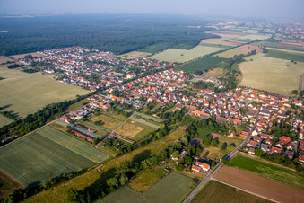 Vue aérienne de Village - Vue à Westheim dans le département Rhénanie-Palatinat, Allemagne