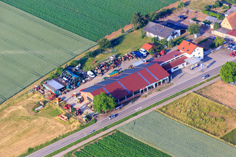 Vue aérienne de Station-service Otwin Zwißler à Ottersheim bei Landau dans le département Rhénanie-Palatinat, Allemagne