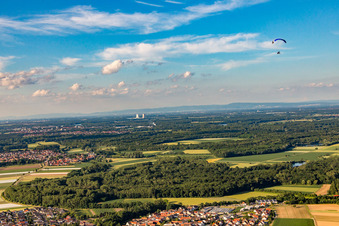 Vue aérienne de Kuhardt dans le département Rhénanie-Palatinat, Allemagne