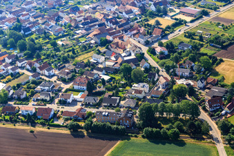 Vue aérienne de À Böbig à Zeiskam dans le département Rhénanie-Palatinat, Allemagne