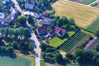 Vue aérienne de Rue de la gare à Zeiskam dans le département Rhénanie-Palatinat, Allemagne