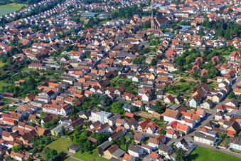 Vue aérienne de Et Hauptstr à Herxheim bei Landau dans le département Rhénanie-Palatinat, Allemagne