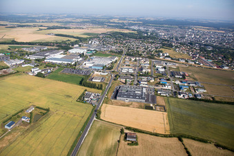 Vue aérienne de Vendôme dans le département Loir et Cher, France