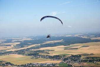 Vue oblique de Lavardin dans le département Loir et Cher, France