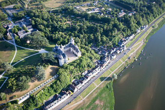 Photographie aérienne de Complexe du château de Chaumont à Chaumont-sur-Loire dans le département Loir et Cher, France